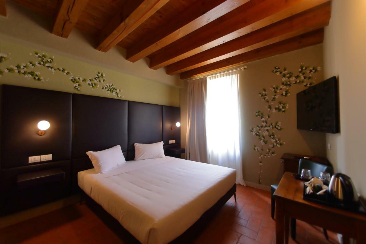 La Boheme Chambres Лацизе Экстерьер фото